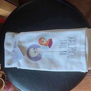 🥶Rae Dunn FROZEN Kitchen Towels